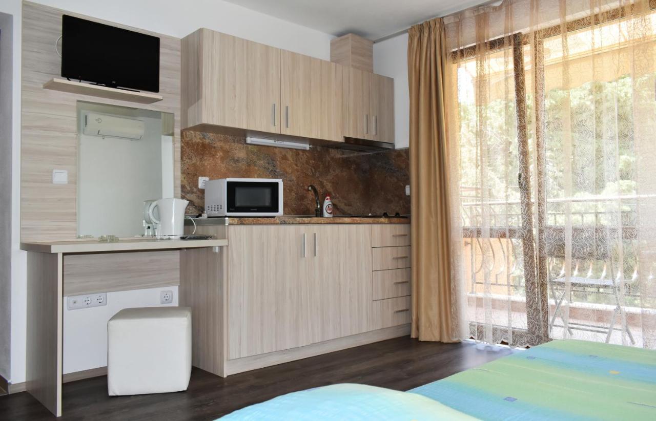 Hotel Time Out Sosopol Exterior foto