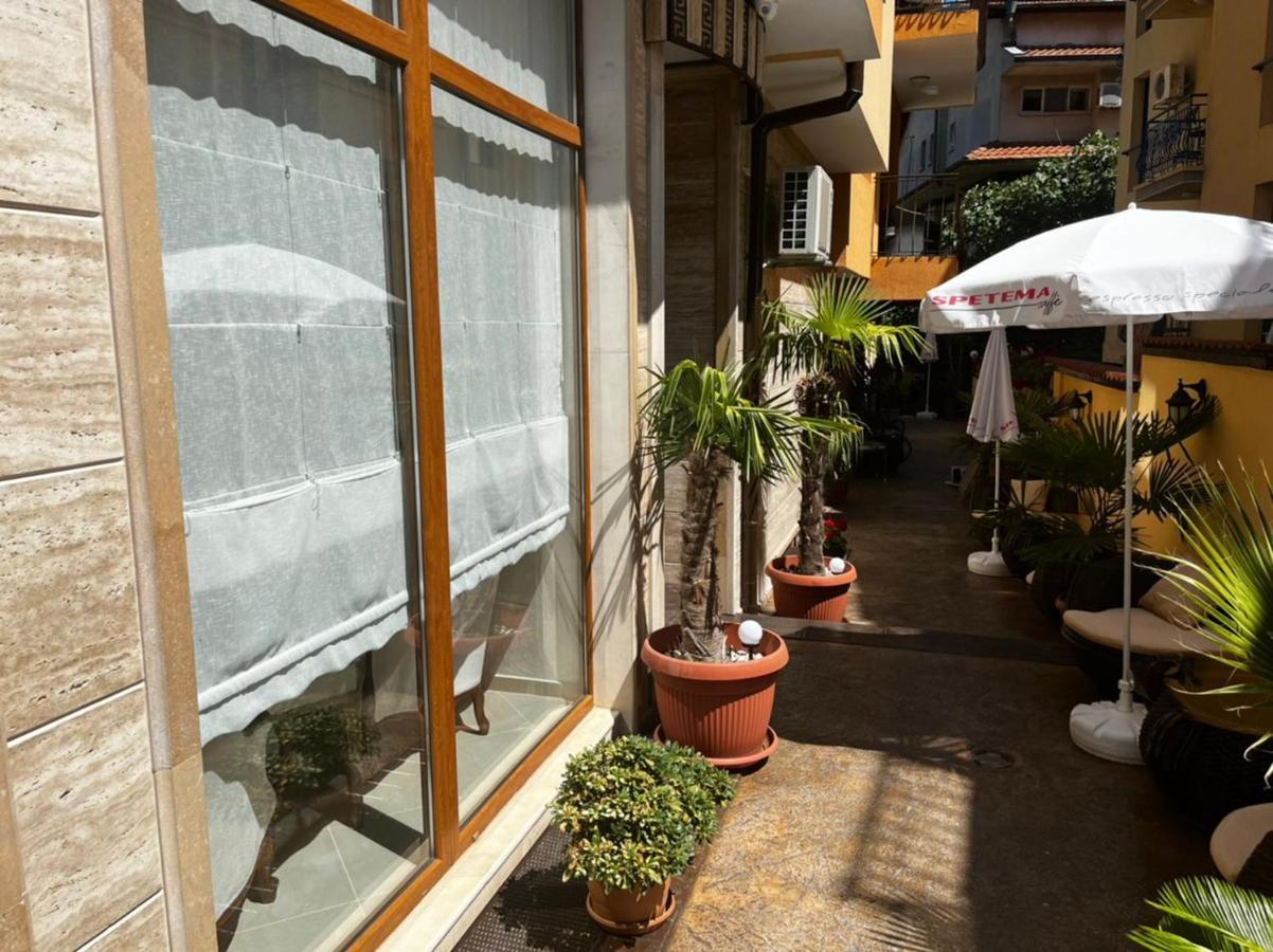 Hotel Time Out Sosopol Exterior foto